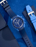 Curved Rubber Strap - Blue